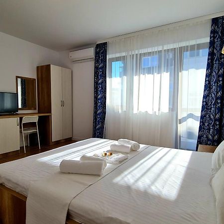 Hotel Elina 2 Techirghiol Habitación foto