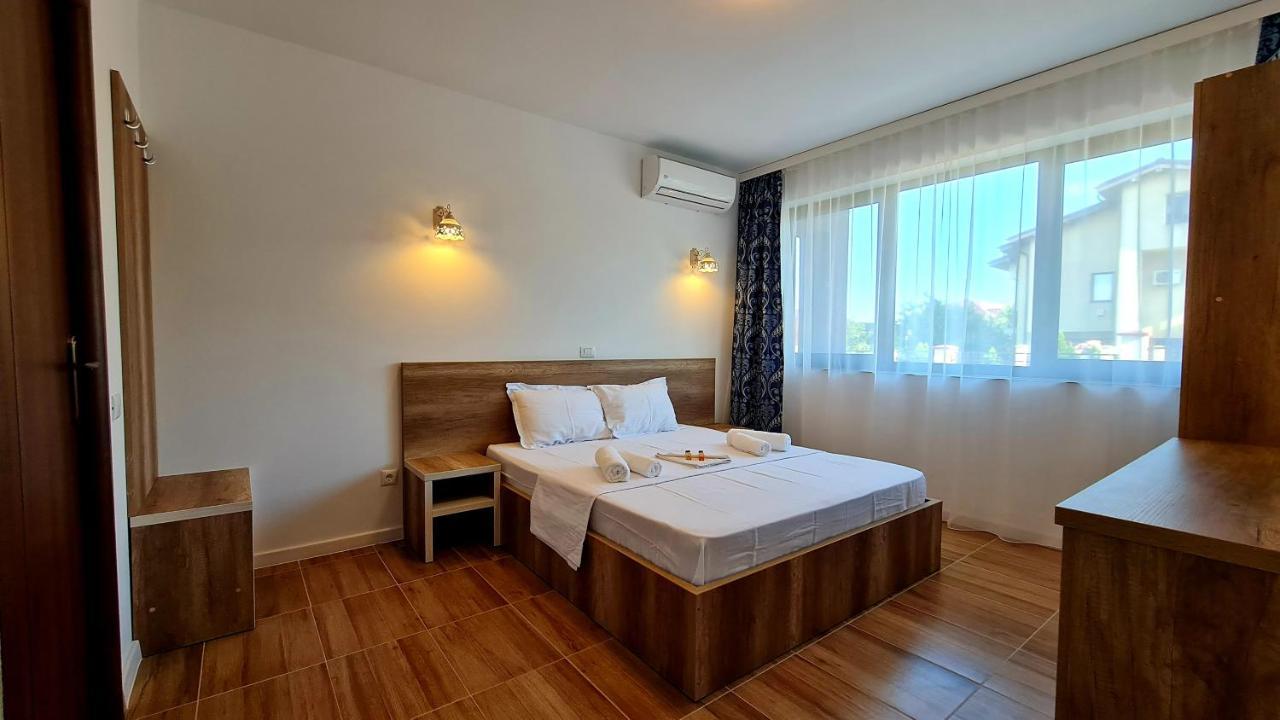 Hotel Elina 2 Techirghiol Habitación foto
