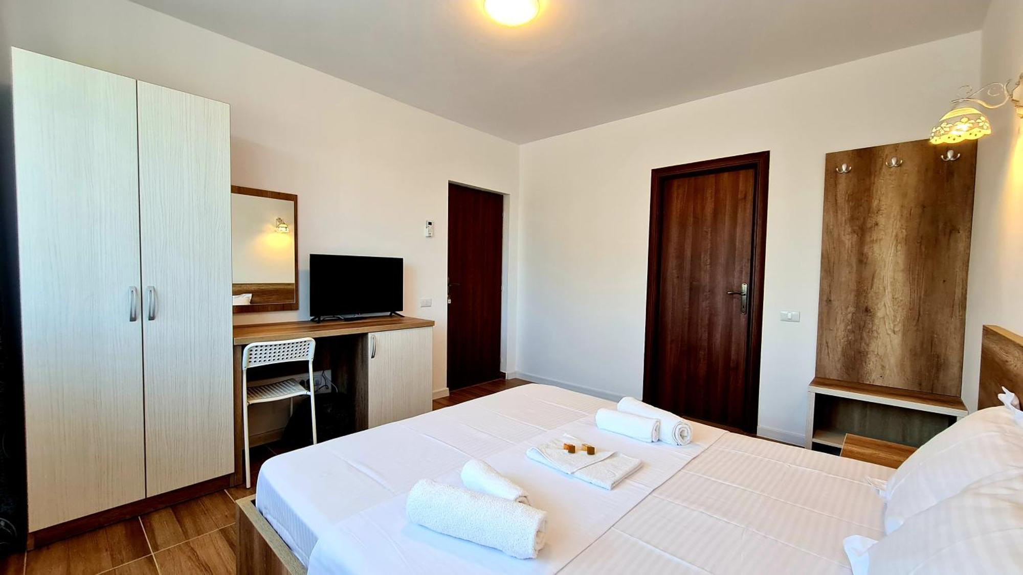 Hotel Elina 2 Techirghiol Habitación foto